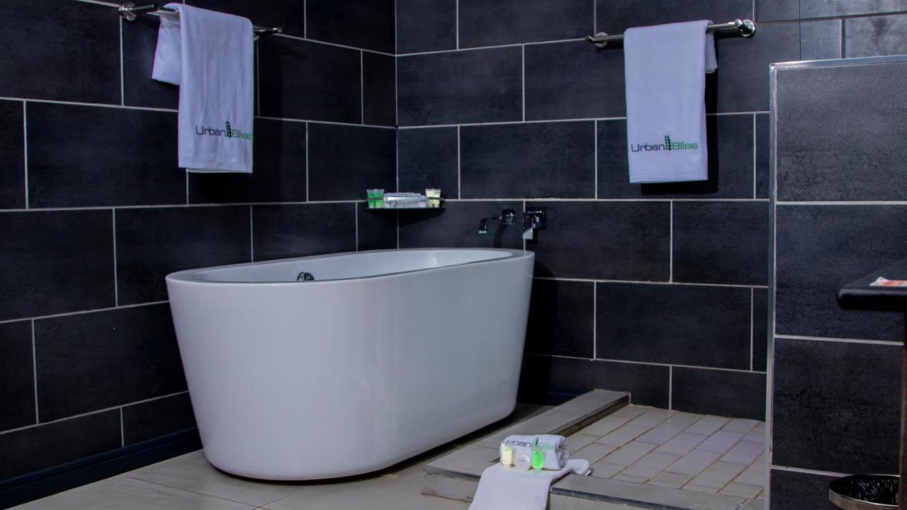 Urban Bliss Hotel Kabwe Exterior foto
